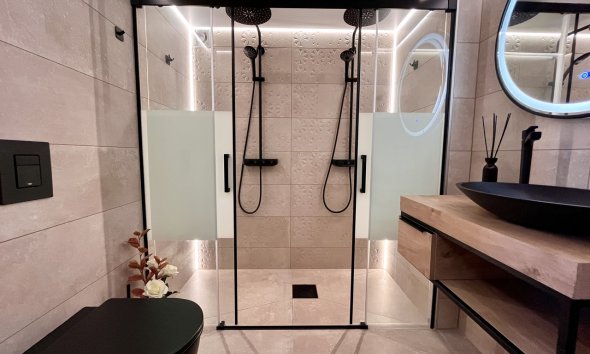 Resale - Apartment - Almoradí