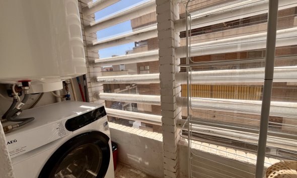 Resale - Apartment - Almoradí
