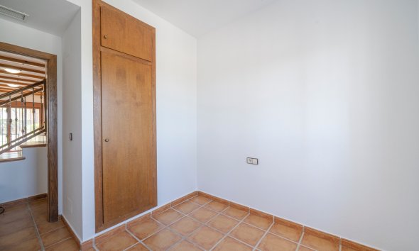 Resale - Bungalow - Algorfa