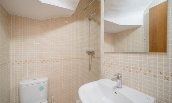 Resale - Bungalow - Algorfa