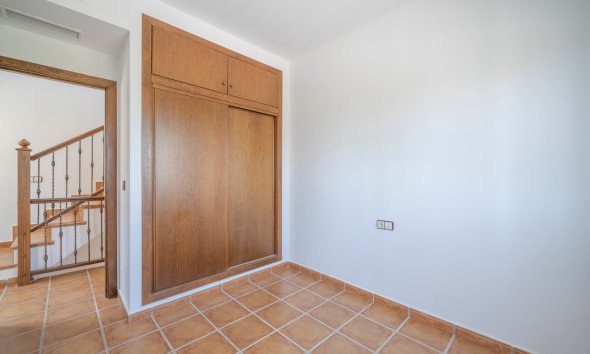 Resale - Bungalow - Algorfa