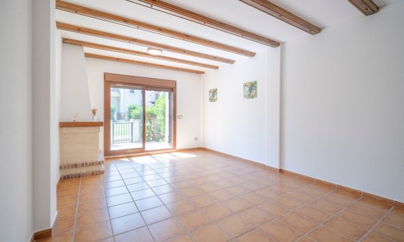 Resale - Bungalow - Algorfa