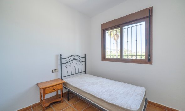 Resale - Bungalow - Algorfa
