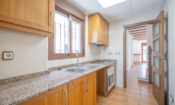 Resale - Bungalow - Algorfa