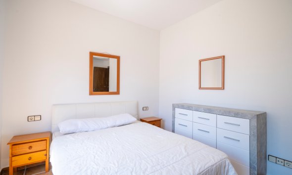 Resale - Bungalow - Algorfa