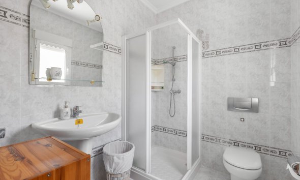 Resale - Villa - San Fulgencio