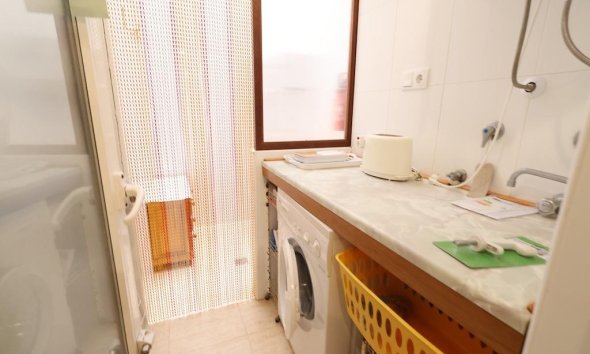 Resale - Bungalow - Orihuela Costa - Punta Prima