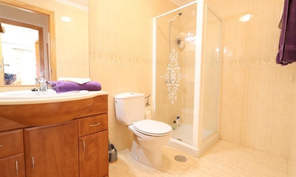 Resale - Bungalow - Orihuela Costa - Punta Prima