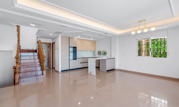 Rynek Wtórny - Willa - Torrevieja