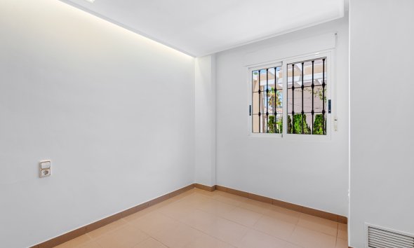 Rynek Wtórny - Willa - Torrevieja