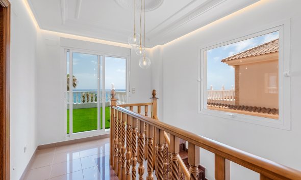 Rynek Wtórny - Willa - Torrevieja