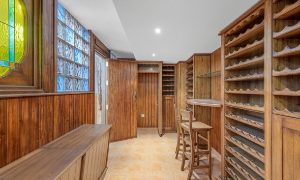 Rynek Wtórny - Willa - Torrevieja