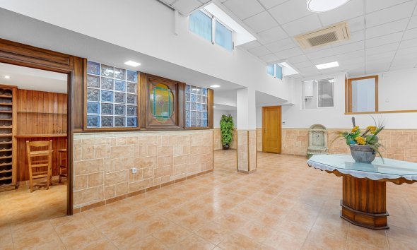 Rynek Wtórny - Willa - Torrevieja