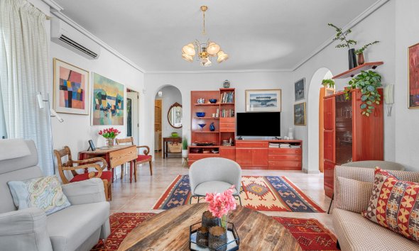 Resale - Villa - Ciudad Quesada - Rojales