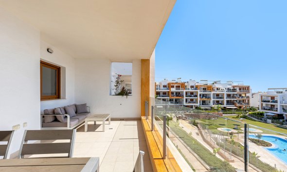 Resale - Apartment - Orihuela Costa - Villamartín