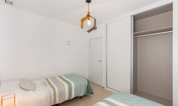 Resale - Apartment - Orihuela Costa - Villamartín