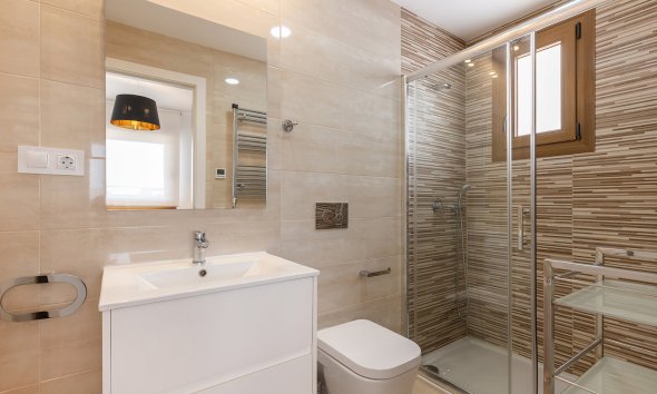 Resale - Apartment - Orihuela Costa - Villamartín