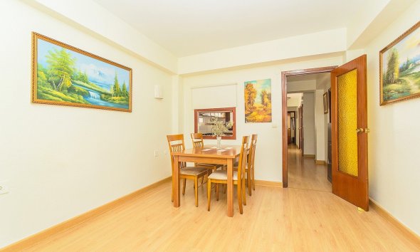Rynek Wtórny - Apartament - Torrevieja - Playa del cura