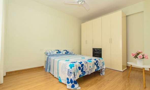 Rynek Wtórny - Apartament - Torrevieja - Playa del cura