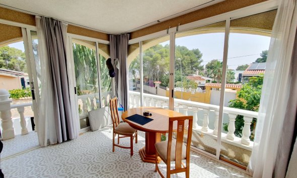 Rynek Wtórny - Dom szeregowy - Torrevieja