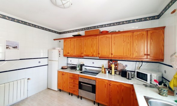 Rynek Wtórny - Dom szeregowy - Torrevieja