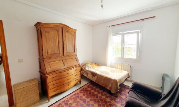 Rynek Wtórny - Dom szeregowy - Torrevieja