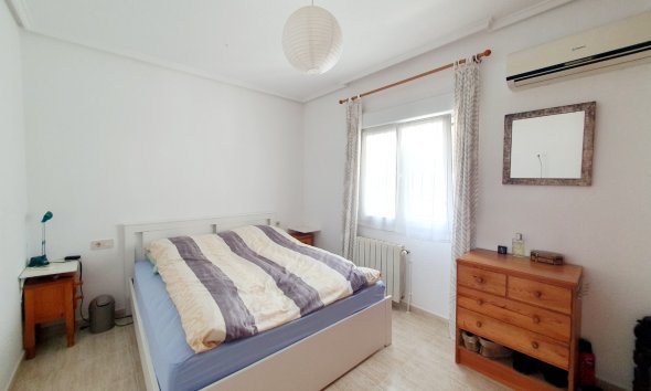 Rynek Wtórny - Dom szeregowy - Torrevieja