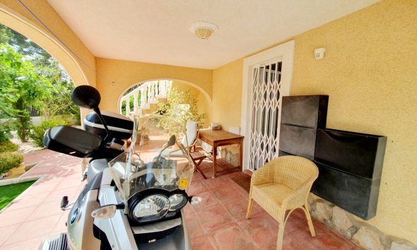 Rynek Wtórny - Dom szeregowy - Torrevieja