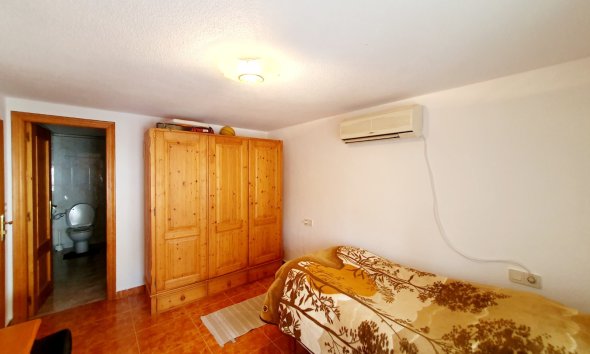 Rynek Wtórny - Dom szeregowy - Torrevieja