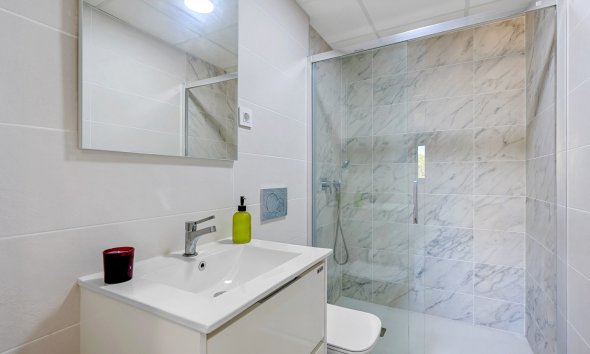 Resale - Apartment - Orihuela Costa - Punta Prima