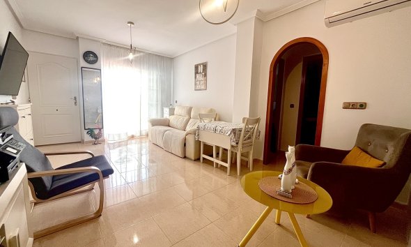 Resale - Apartment - Orihuela Costa - Cabo Roig