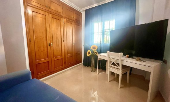 Resale - Apartment - Orihuela Costa - Cabo Roig