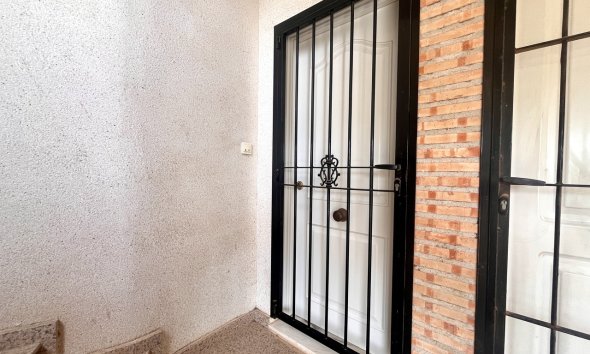 Resale - Apartment - Orihuela Costa - Cabo Roig