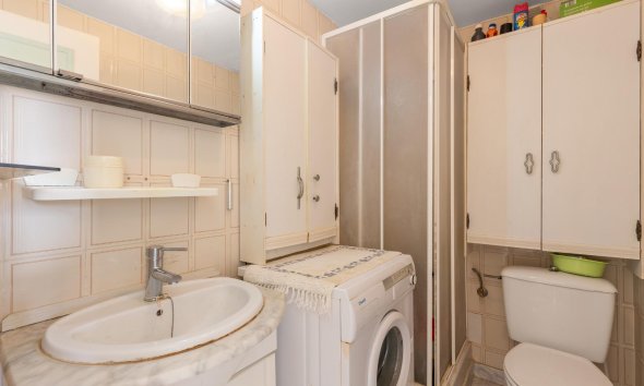 Resale - Apartment - Torrevieja - Cabo cervera