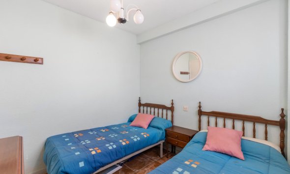 Resale - Apartment - Torrevieja - Cabo cervera