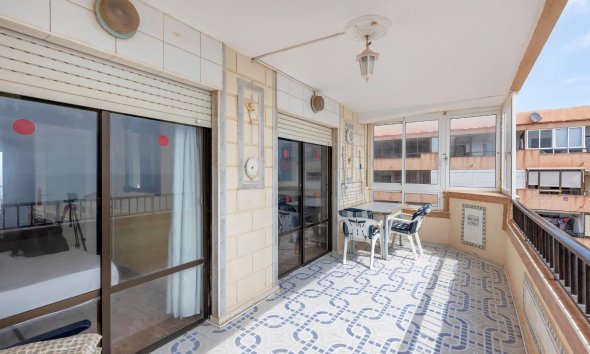 Resale - Apartment - Torrevieja - Cabo cervera