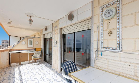 Resale - Apartment - Torrevieja - Cabo cervera