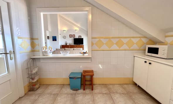 Resale - Apartment - Orihuela Costa - Dehesa De Campoamor