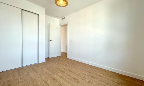 Resale - Apartment - Orihuela Costa - PAU 8