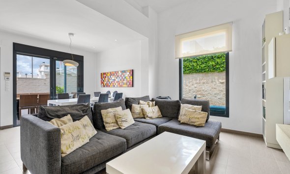 Resale - Villa - Ciudad Quesada - Rojales - Rojales