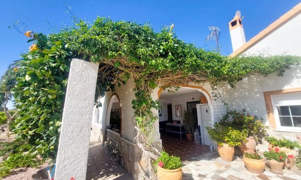 Reventa - Finca - La Marina