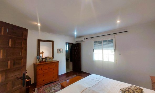 Reventa - Finca - La Marina