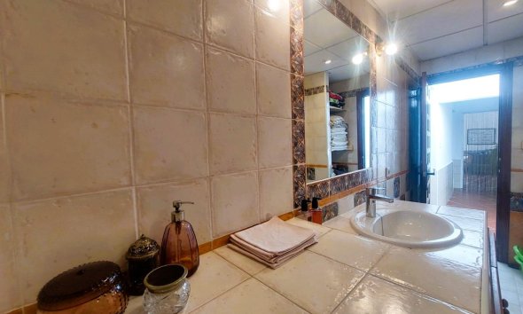 Reventa - Finca - La Marina