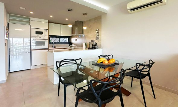 Resale - Apartment - Guardamar del Segura - El Raso