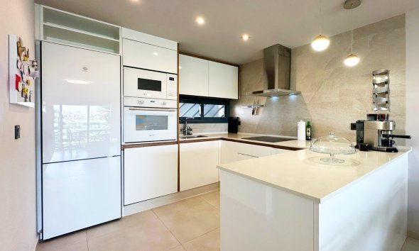 Resale - Apartment - Guardamar del Segura - El Raso