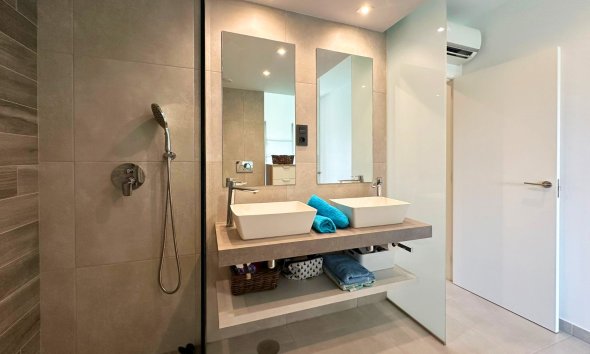 Resale - Apartment - Guardamar del Segura - El Raso