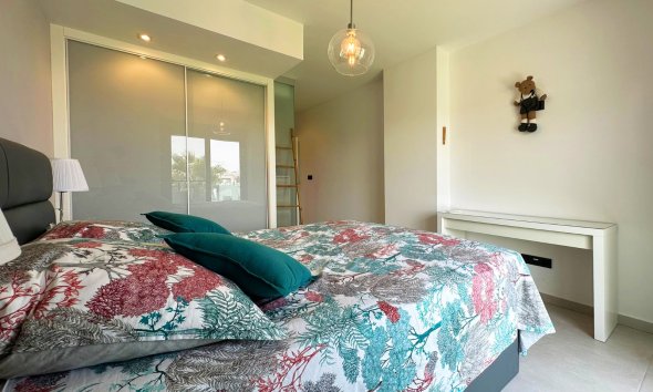 Resale - Apartment - Guardamar del Segura - El Raso