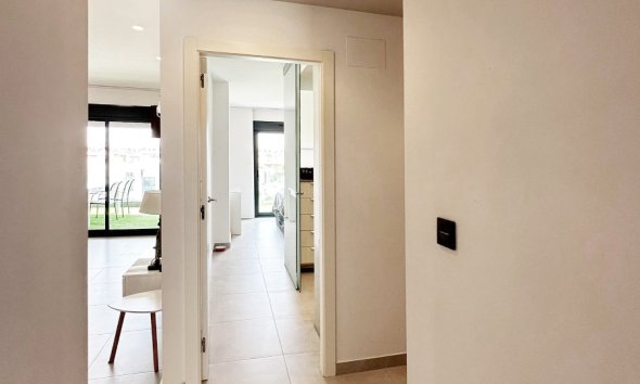 Resale - Apartment - Guardamar del Segura - El Raso