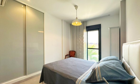 Resale - Apartment - Guardamar del Segura - El Raso