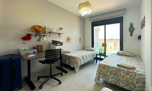 Resale - Apartment - Guardamar del Segura - El Raso